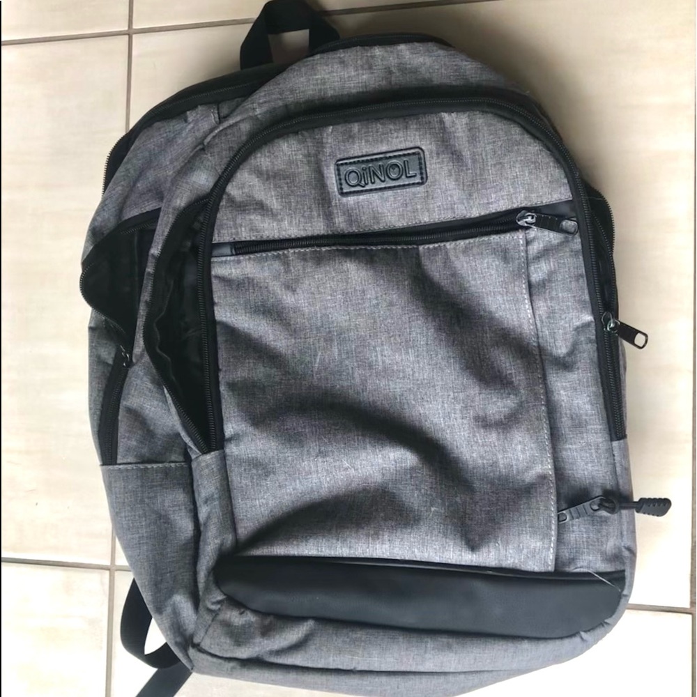 In MINT condition backpack